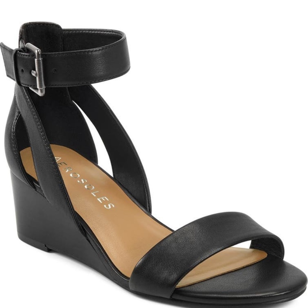 AEROSOLES Willowbrook Ankle Strap Wedge Sandal size 8.5